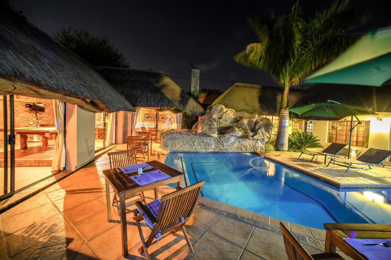 Ndalo Guest House, บาดพลาส ภายนอก รูปภาพ